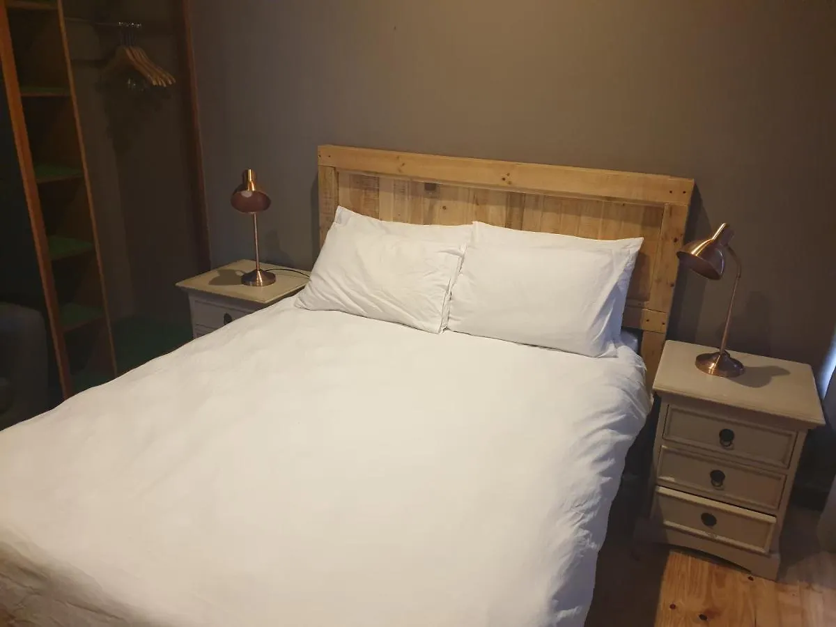Humewood Lungile Backpackers Lodge דרום אפריקה