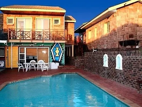 Humewood Lungile Backpackers Lodge דרום אפריקה