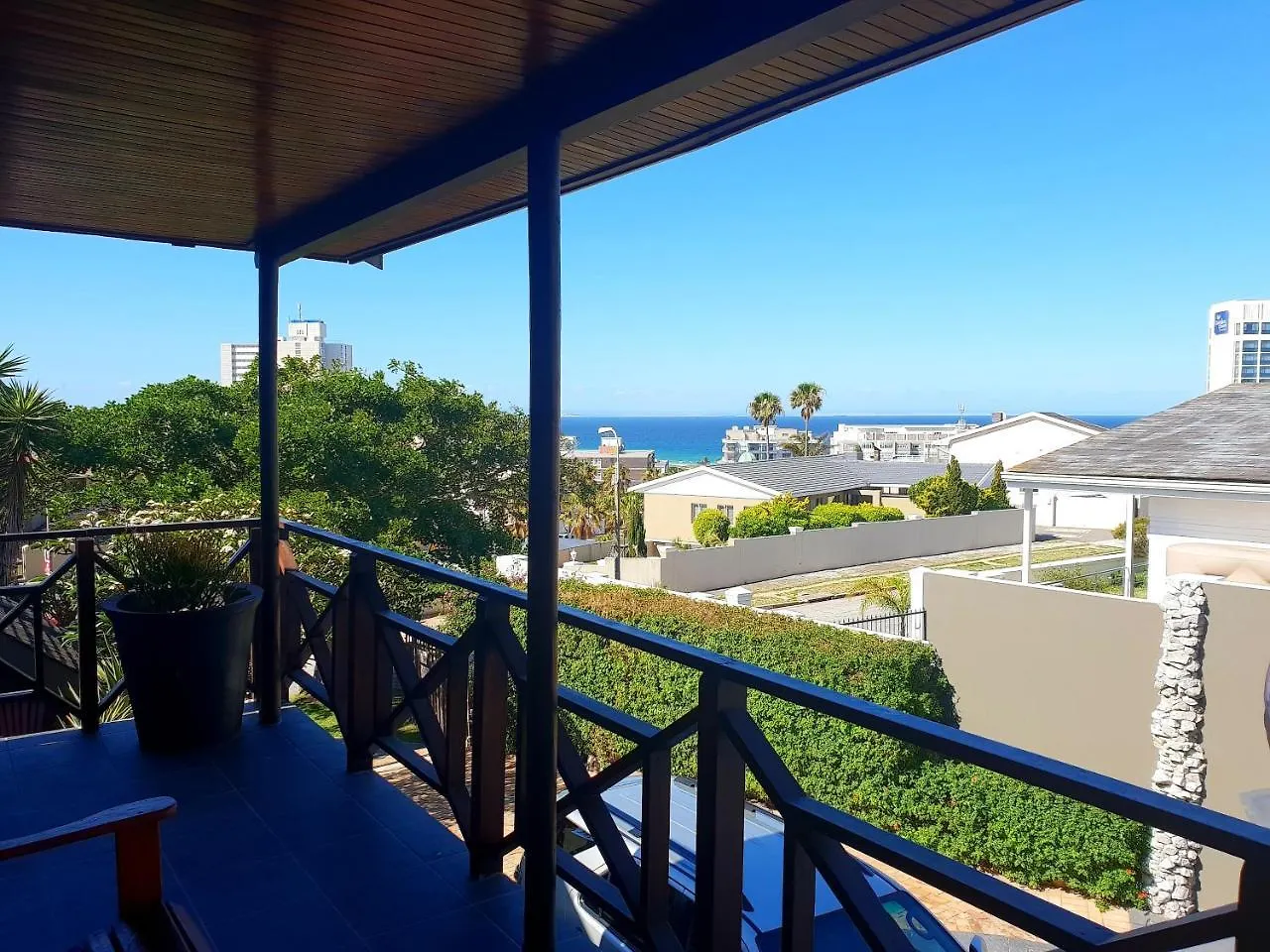 אכסניה Humewood Lungile Backpackers Lodge דרום אפריקה